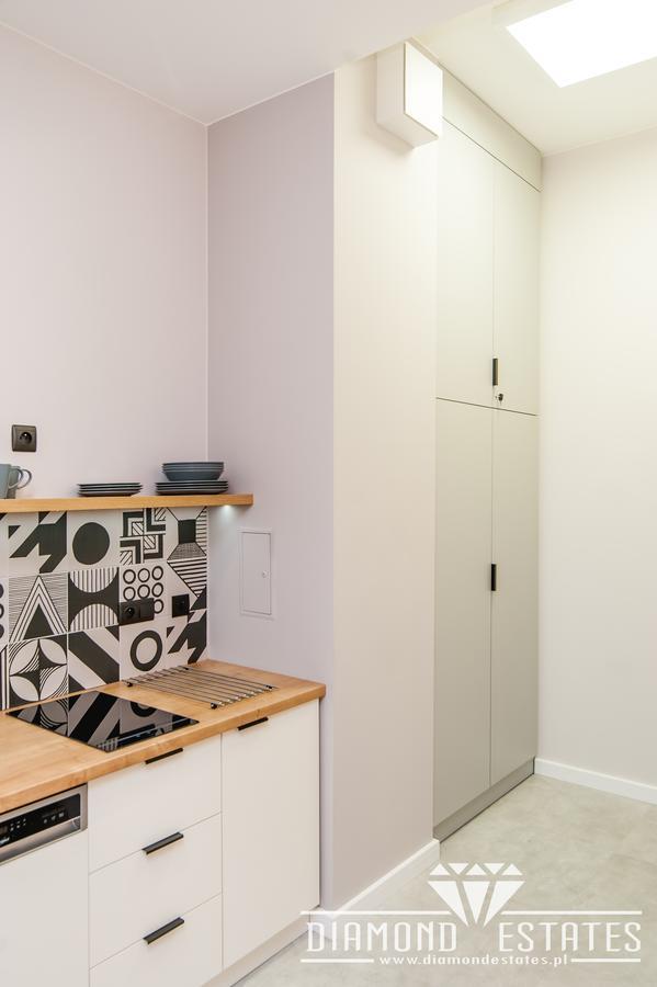 Apartamenty Diamond Estates Краков Экстерьер фото